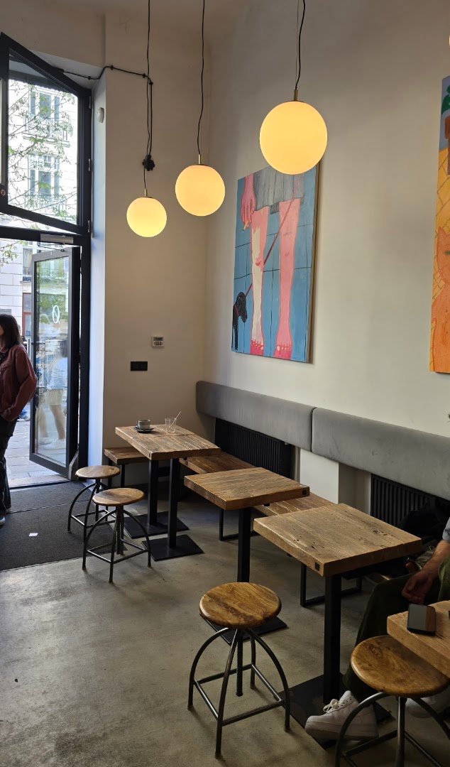 Interior of Po Drodze, specialty coffee shop in Warsaw