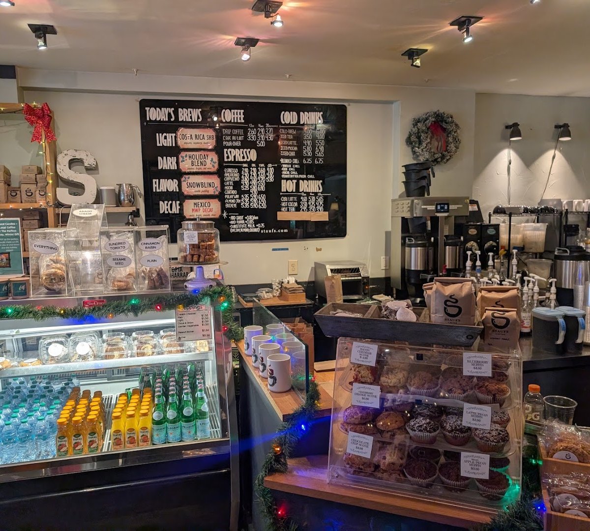 Stauf's Coffee Roasters specialty coffee shop in Columbus - photo 14