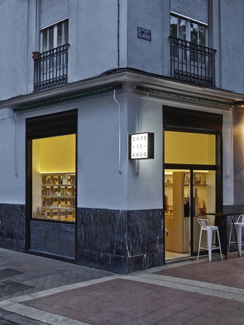 Cafeteando specialty coffee shop in Madrid - photo 3