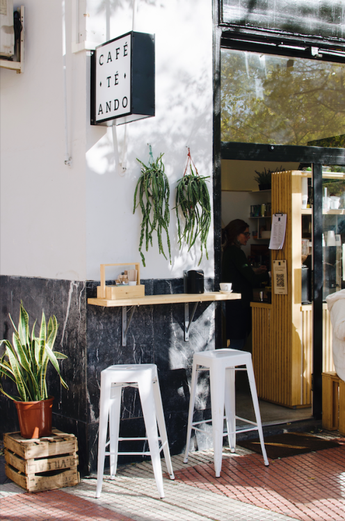 Cafeteando specialty coffee shop in Madrid - photo 9