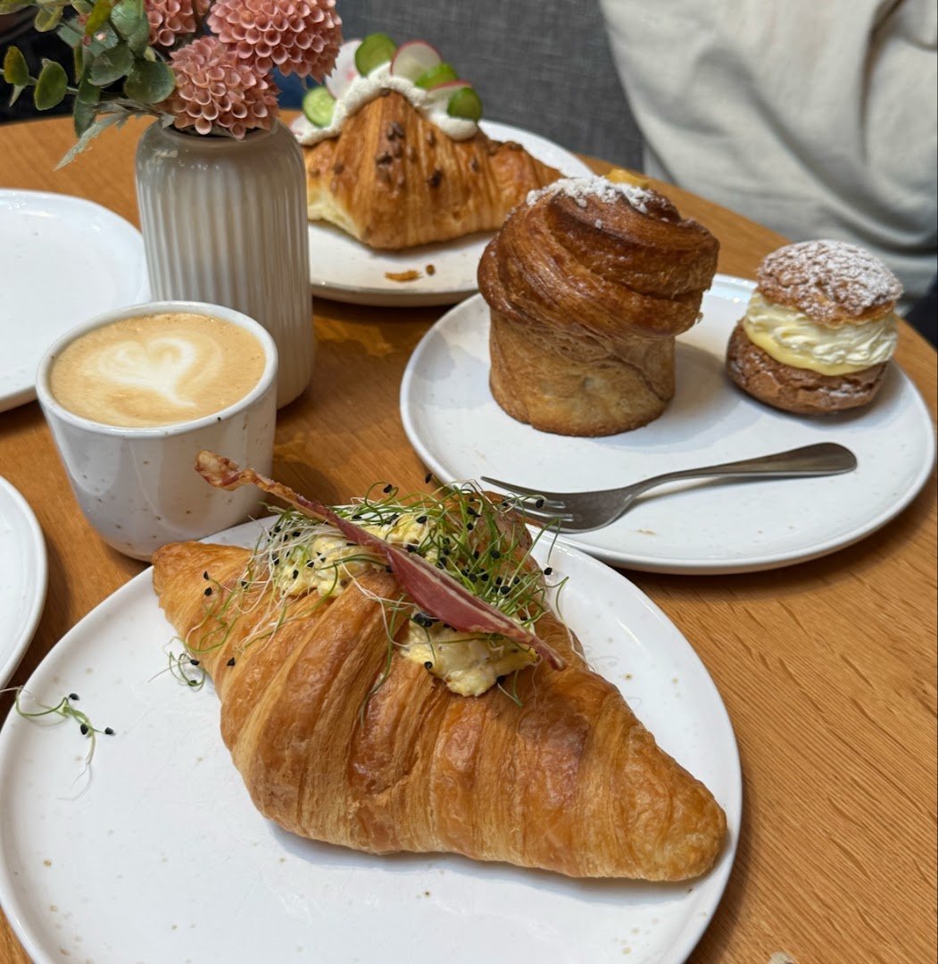 Coffee at Le Petit Marais, specialty coffee shop in Zurich