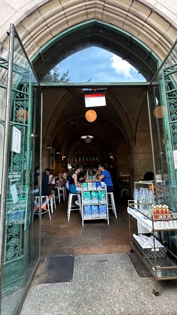 Bluestone Lane Upper East Side Café specialty coffee shop in New York - photo 9