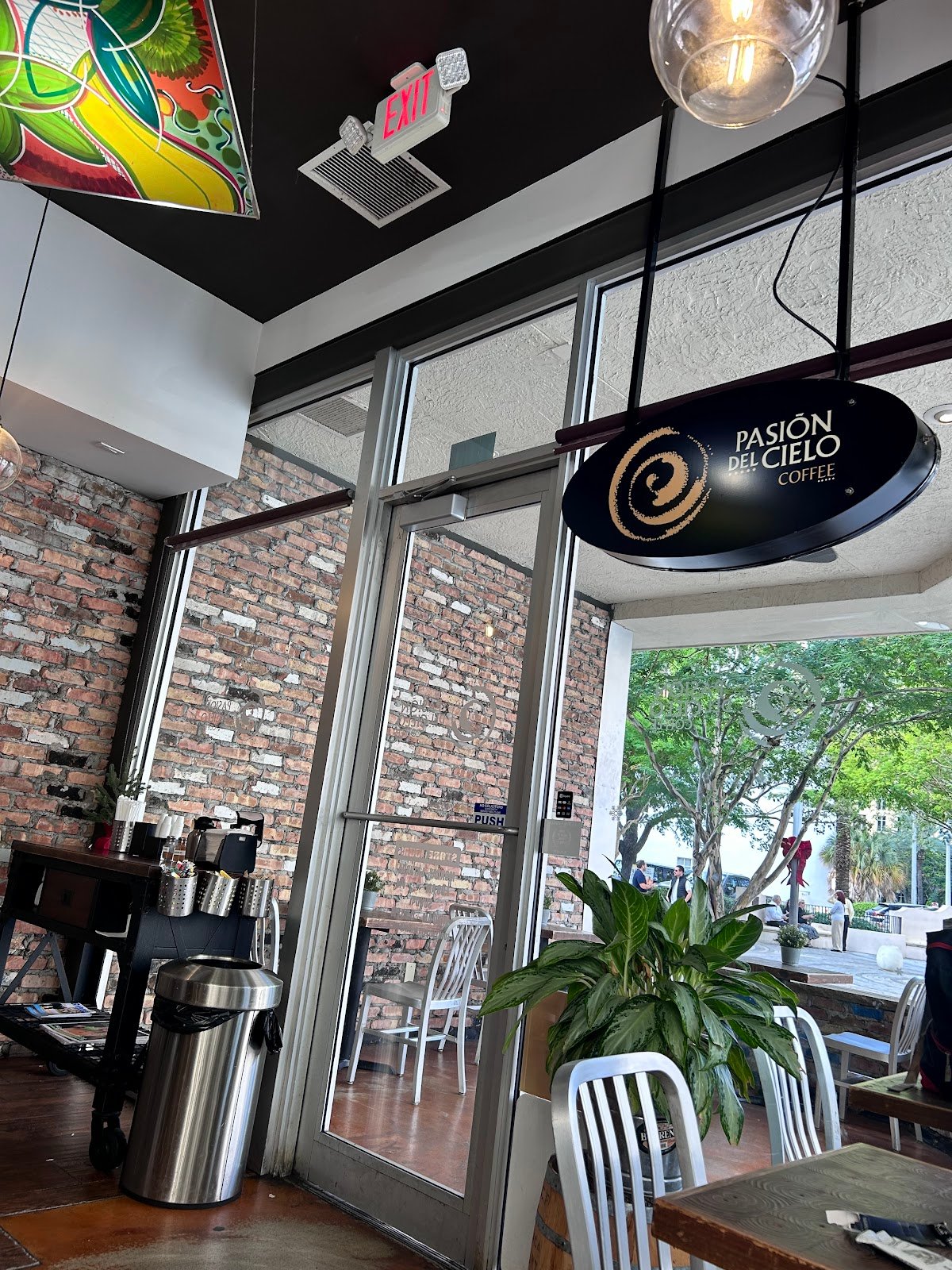 Pasion del Cielo Coffee specialty coffee shop in Miami - photo 5