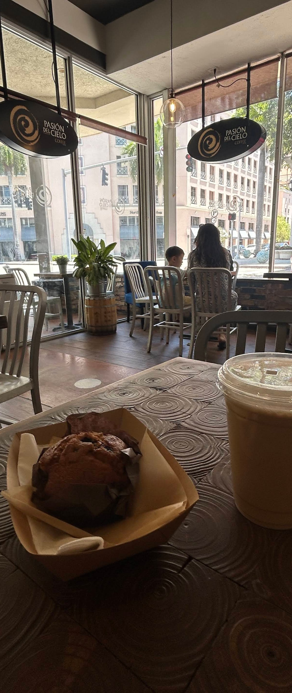 Pasion del Cielo Coffee specialty coffee shop in Miami - photo 8