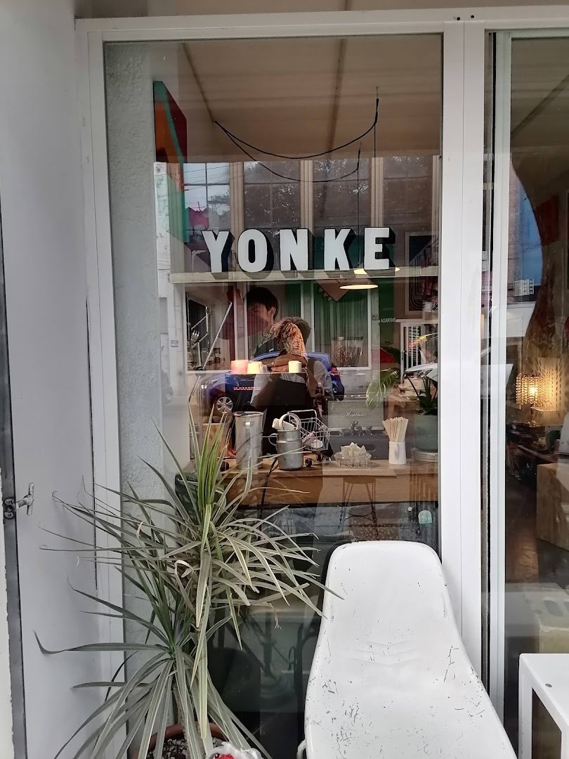 Storefront of Yonke, specialty coffee shop in Mexico City