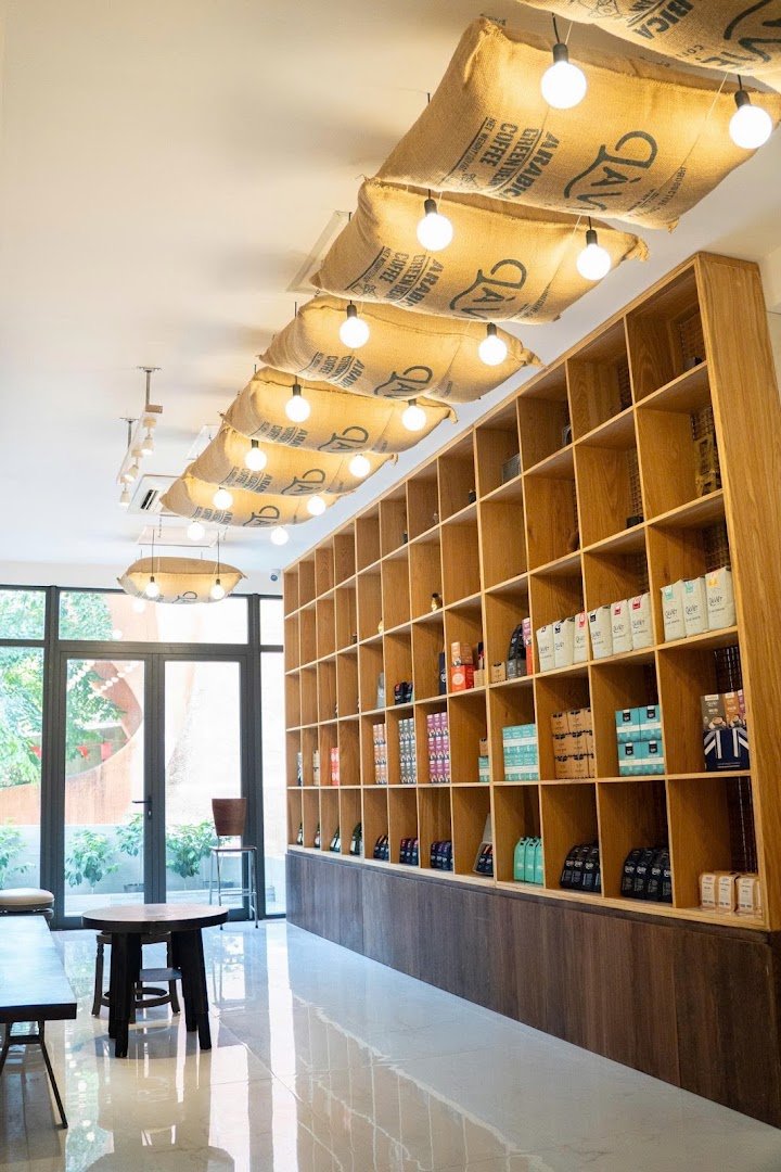 VIETNAM COFFEE EXPERIENCE by Là Việt Coffee specialty coffee shop in Ho Chi Minh City - photo 2