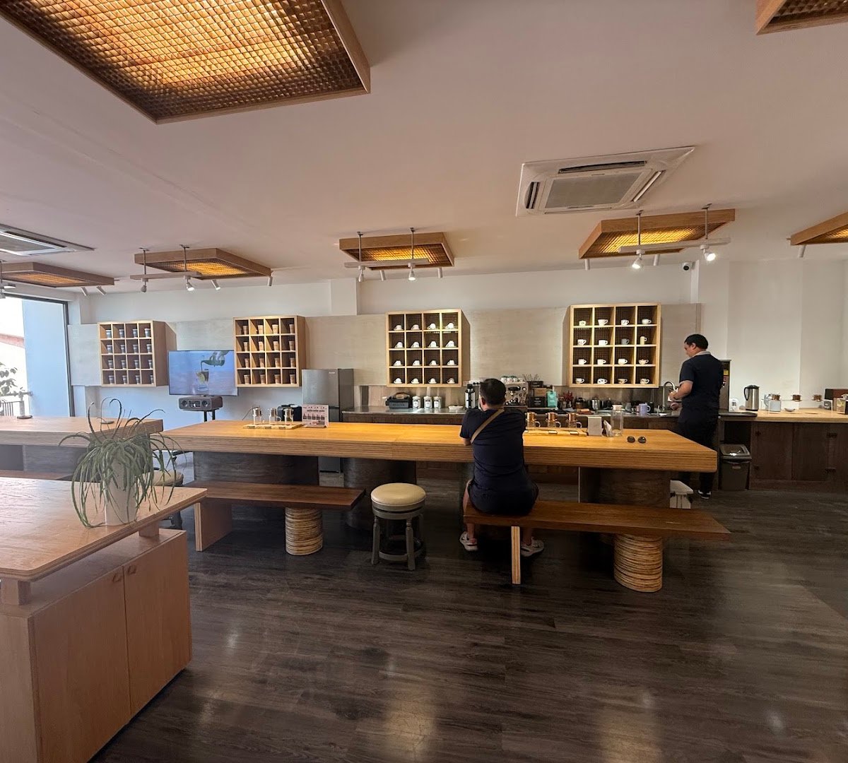 VIETNAM COFFEE EXPERIENCE by Là Việt Coffee specialty coffee shop in Ho Chi Minh City - photo 5