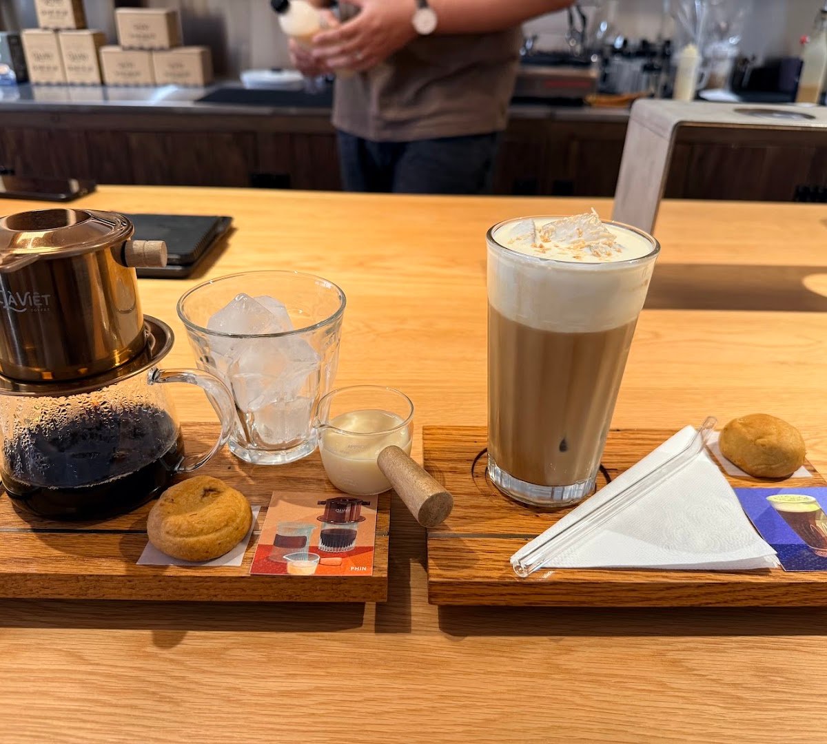 VIETNAM COFFEE EXPERIENCE by Là Việt Coffee specialty coffee shop in Ho Chi Minh City - photo 9