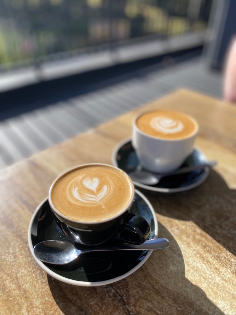 Benzin Cafe specialty coffee shop in Sydney - photo 2