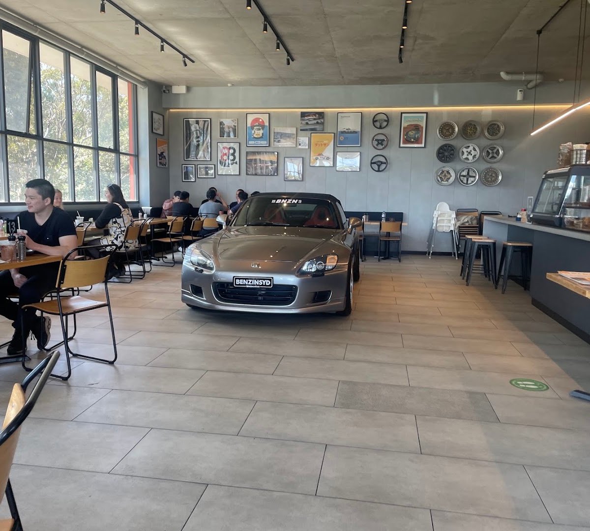 Benzin Cafe specialty coffee shop in Sydney - photo 8