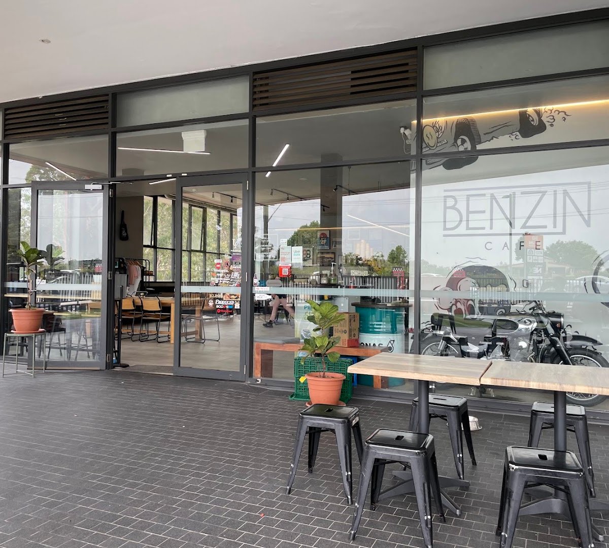 Benzin Cafe specialty coffee shop in Sydney - photo 10
