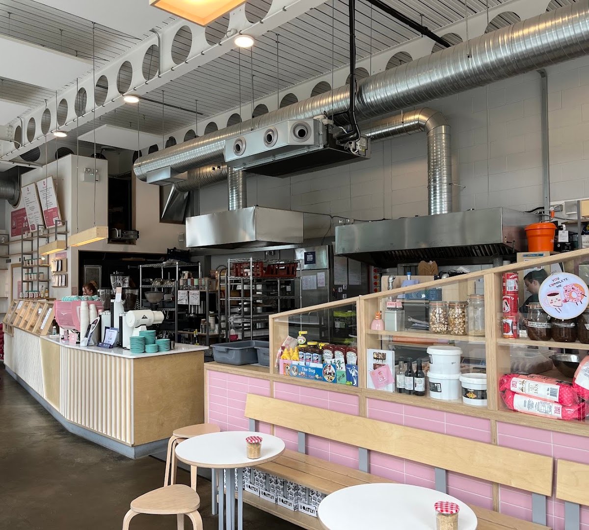 Small Goods specialty coffee shop in Bristol - photo 9
