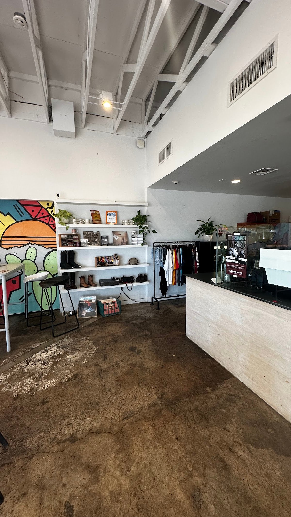 Driftwood Coffee Co. specialty coffee shop in Phoenix - photo 14