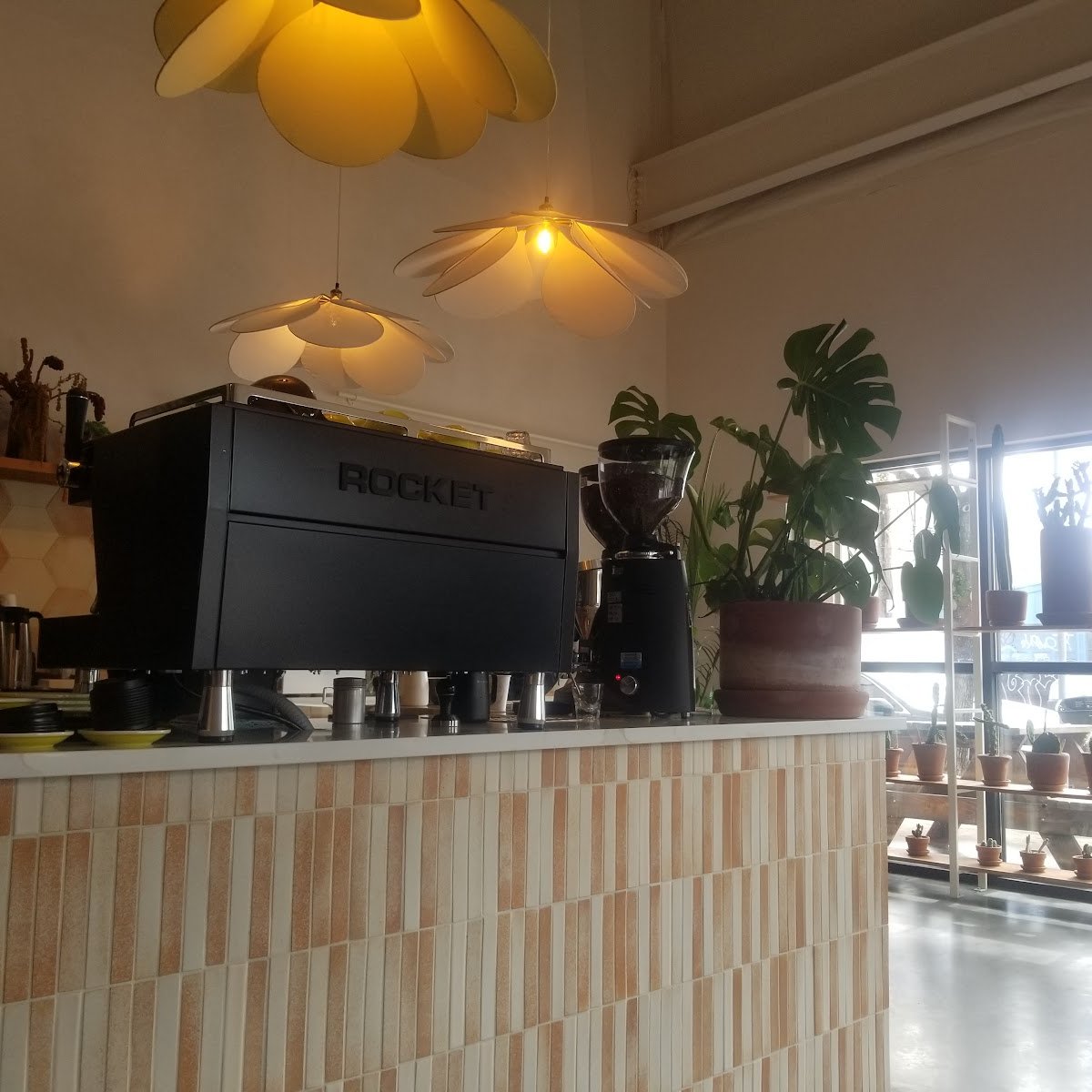Futura Coffee Roasters - Glisan St specialty coffee shop in Portland - photo 12
