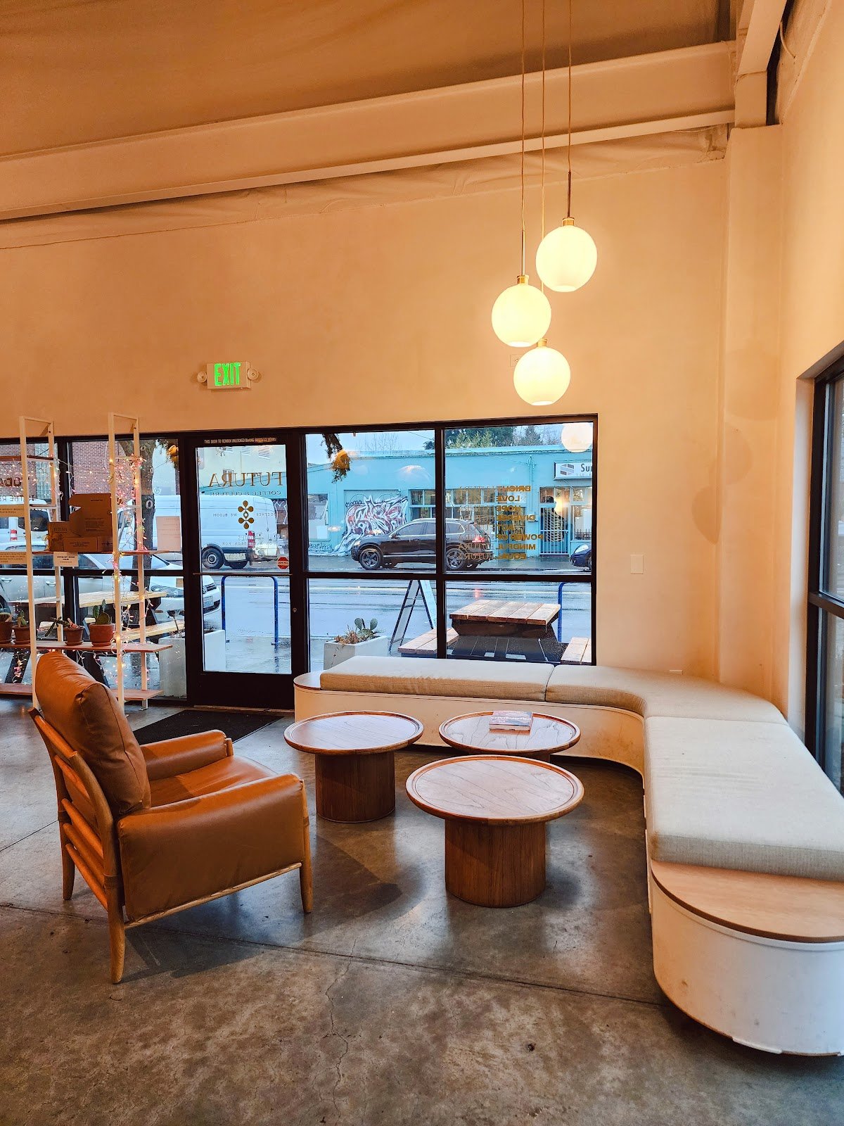 Futura Coffee Roasters - Glisan St specialty coffee shop in Portland - photo 5