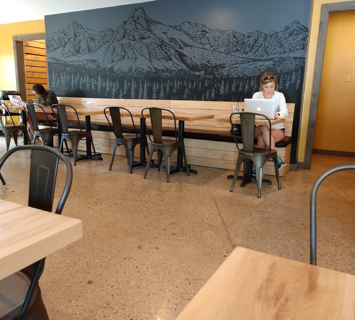 Mayfly Coffee specialty coffee shop in Chattanooga - photo 14