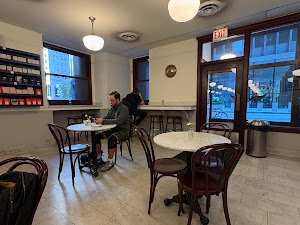 Intelligentsia Coffee Monadnock Coffeebar specialty coffee shop in Chicago - photo 10