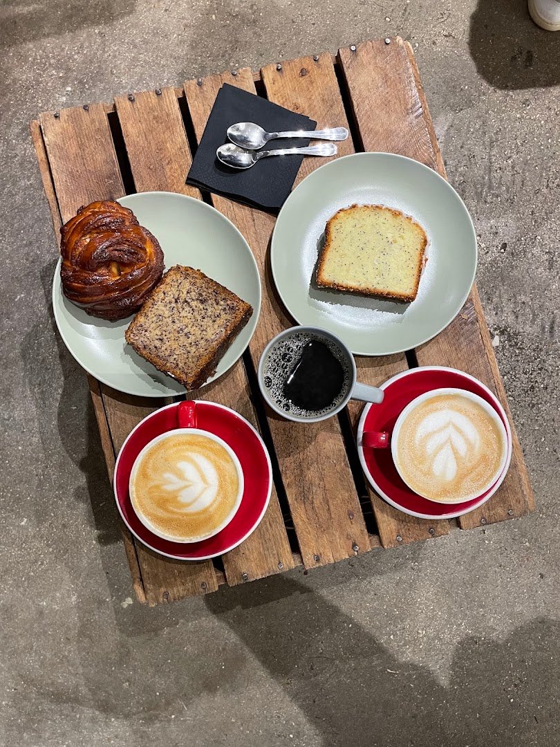 The Beans on Fire specialty coffee shop in Paris - photo 3