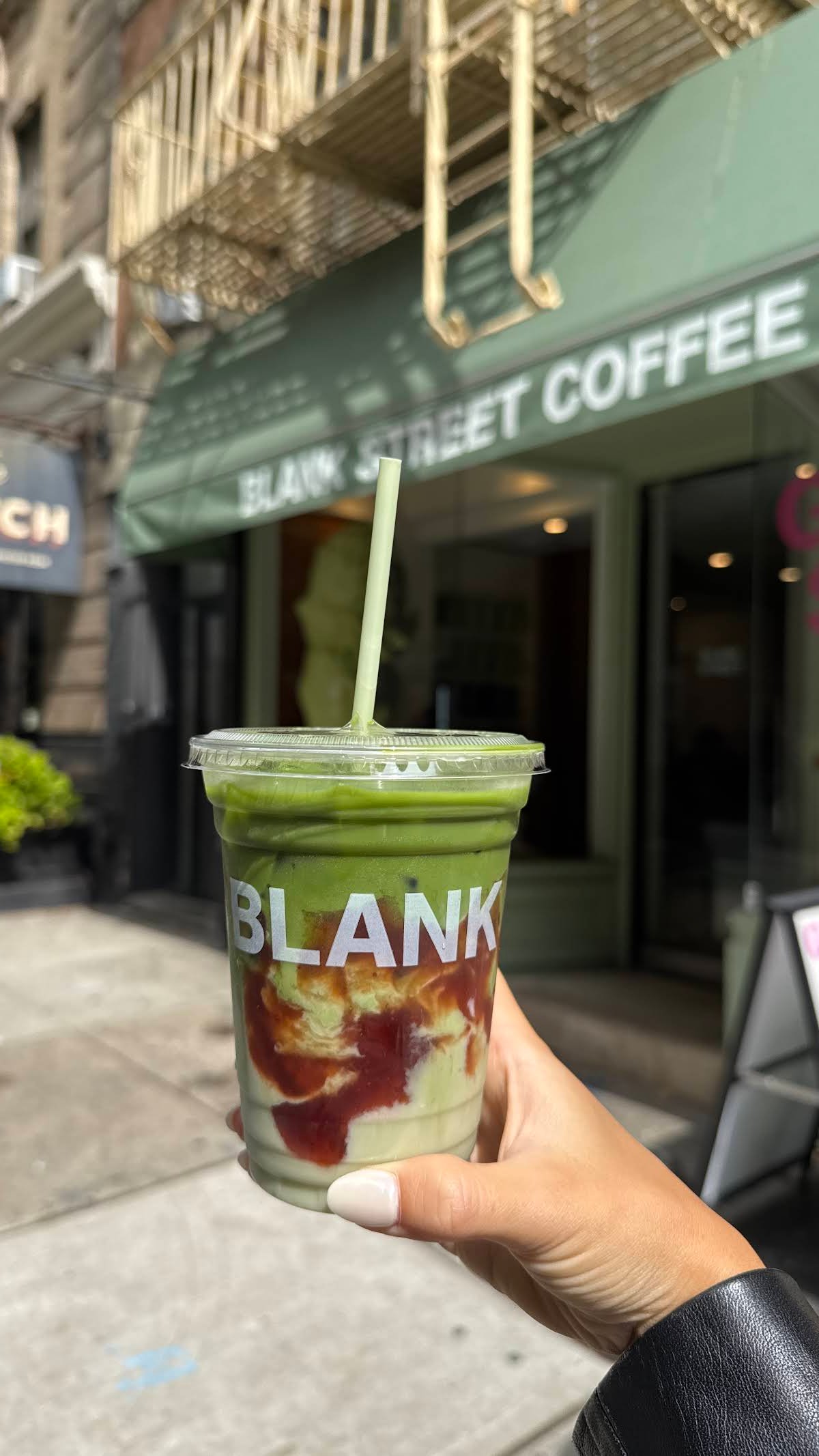 Blank Street specialty coffee shop in New York - photo 12