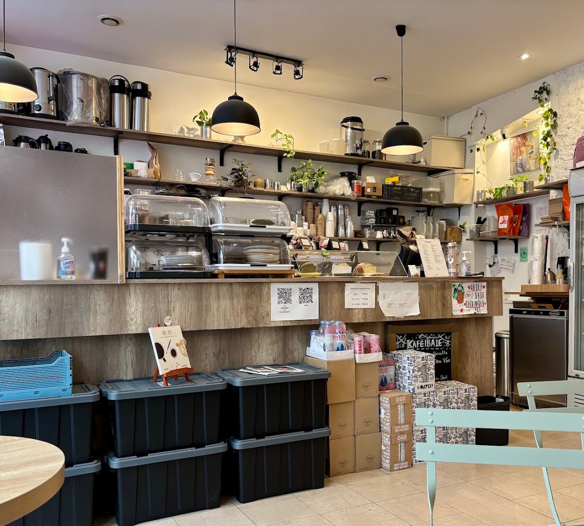 Kafeibaie specialty coffee shop in Paris - photo 8
