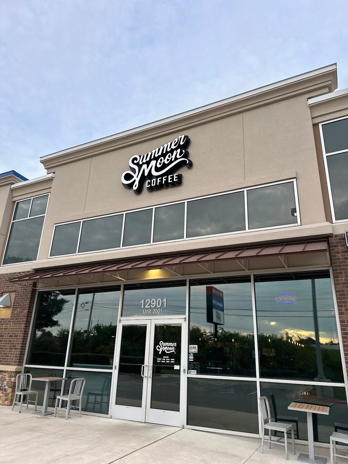 Summer Moon Coffee specialty coffee shop in Austin - photo 4