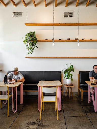 Dinosaur Coffee specialty coffee shop in Los Angeles - photo 11