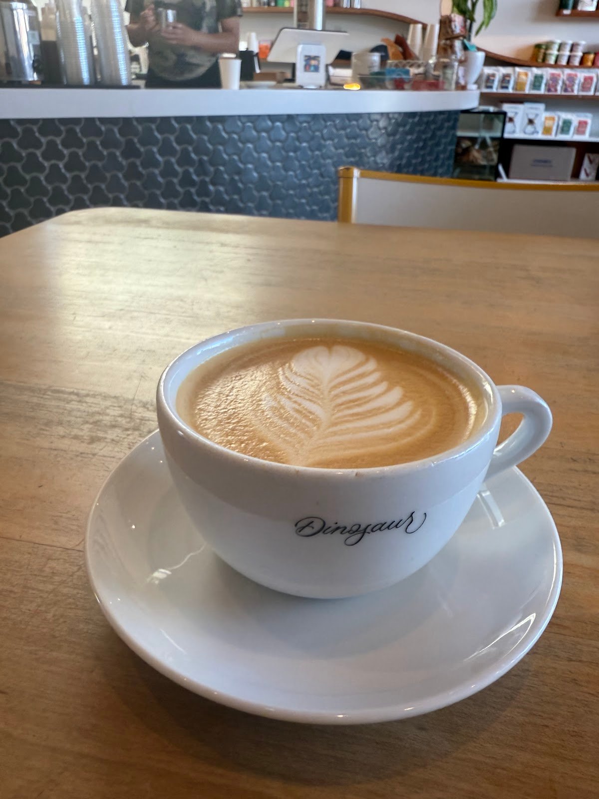Dinosaur Coffee specialty coffee shop in Los Angeles - photo 3