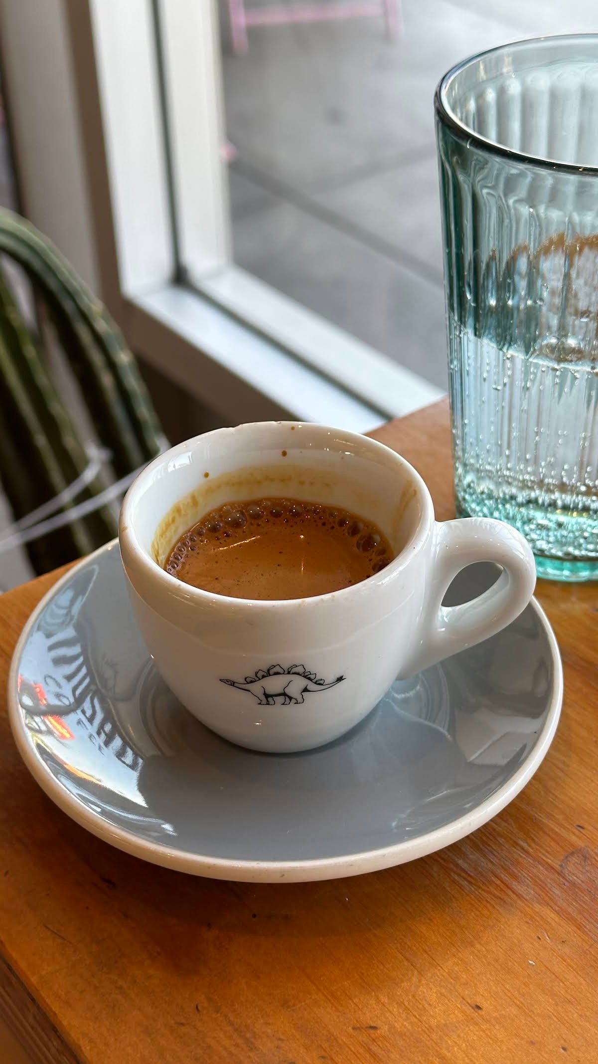 Dinosaur Coffee specialty coffee shop in Los Angeles - photo 7