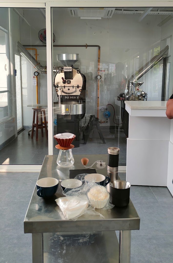 Caarabi Coffee Roasters specialty coffee shop in Delhi - photo 9