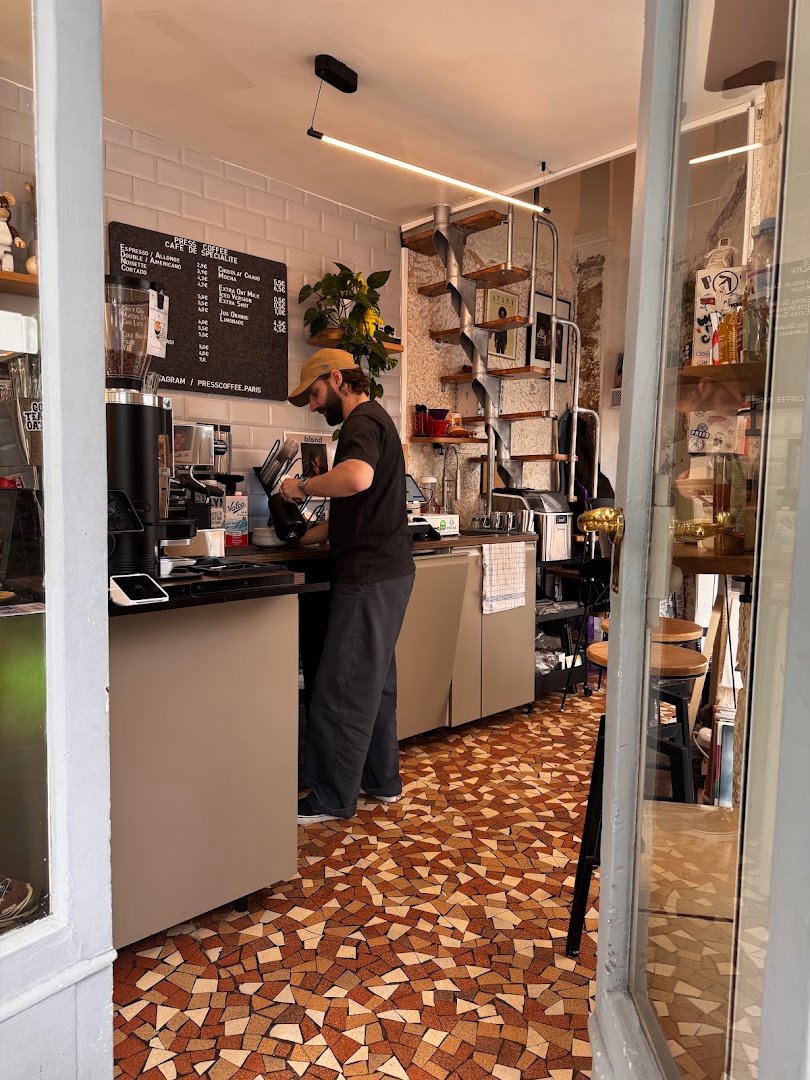 Press Coffee specialty coffee shop in Paris - photo 5