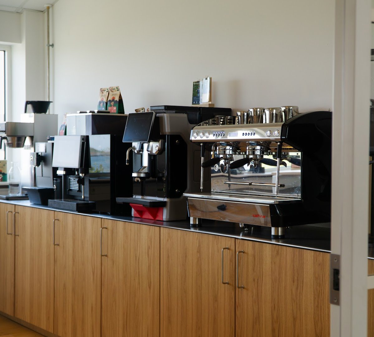 ØNSK specialty coffee shop in Copenhagen - photo 3
