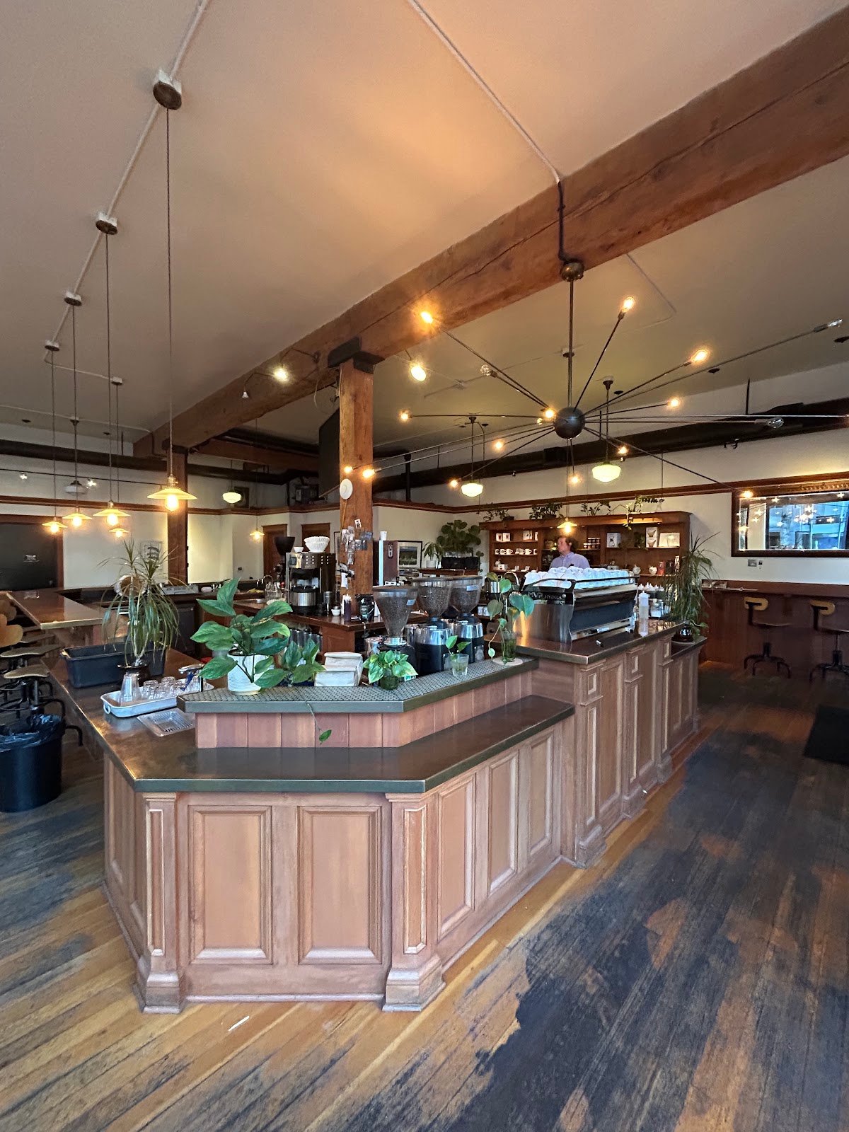 Case Study Coffee Roasters specialty coffee shop in Portland - photo 6