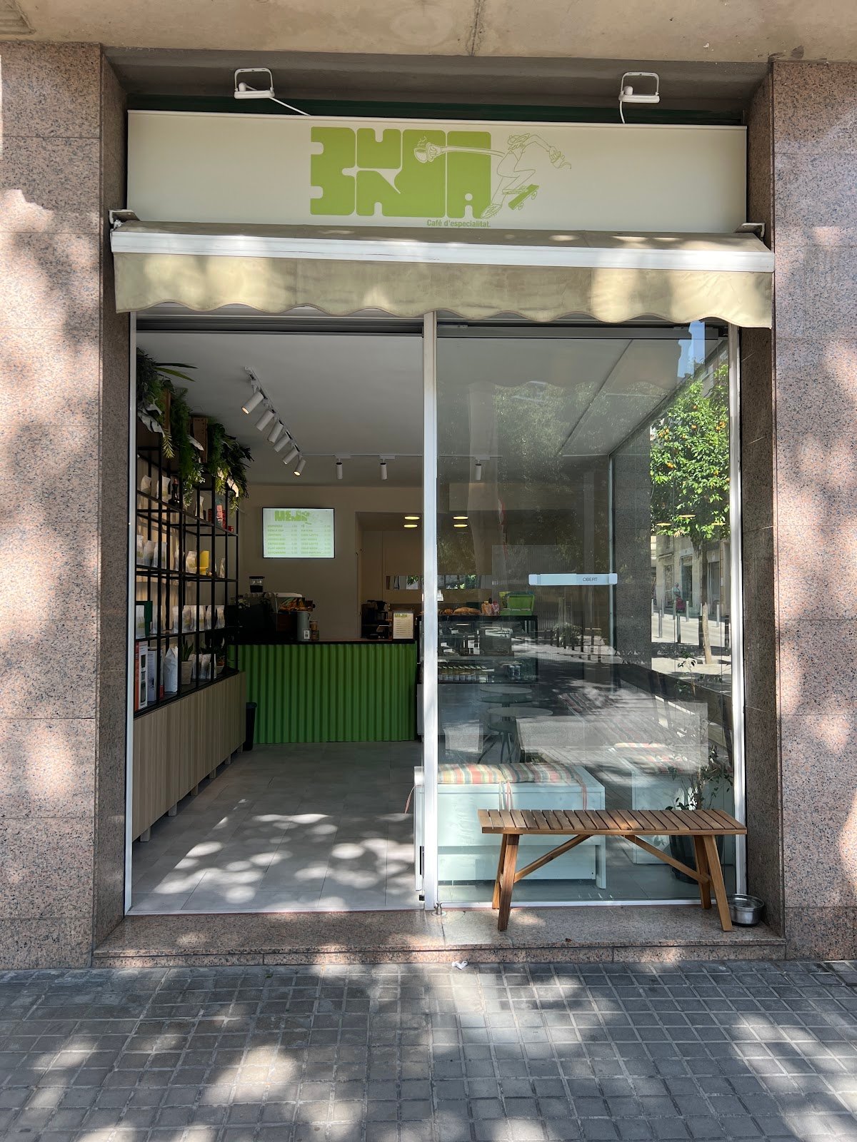 Buna - Specialty Coffee specialty coffee shop in Barcelona - photo 2