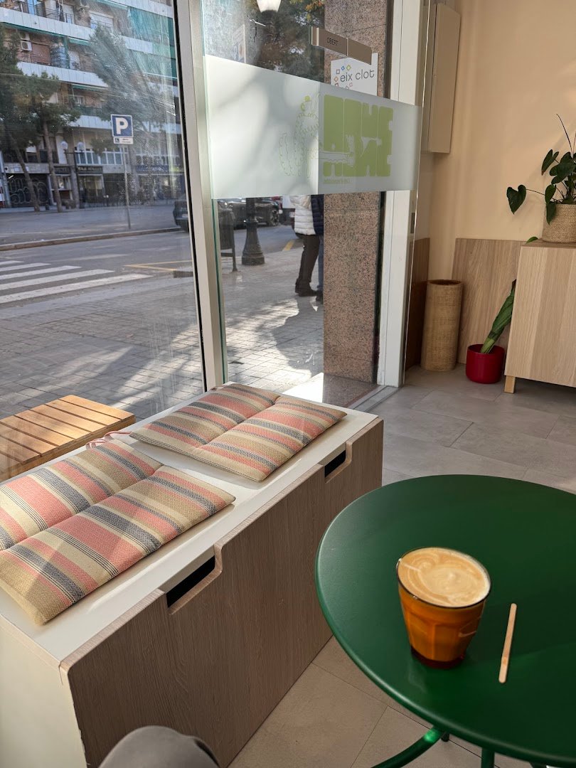 Buna - Specialty Coffee specialty coffee shop in Barcelona - photo 9