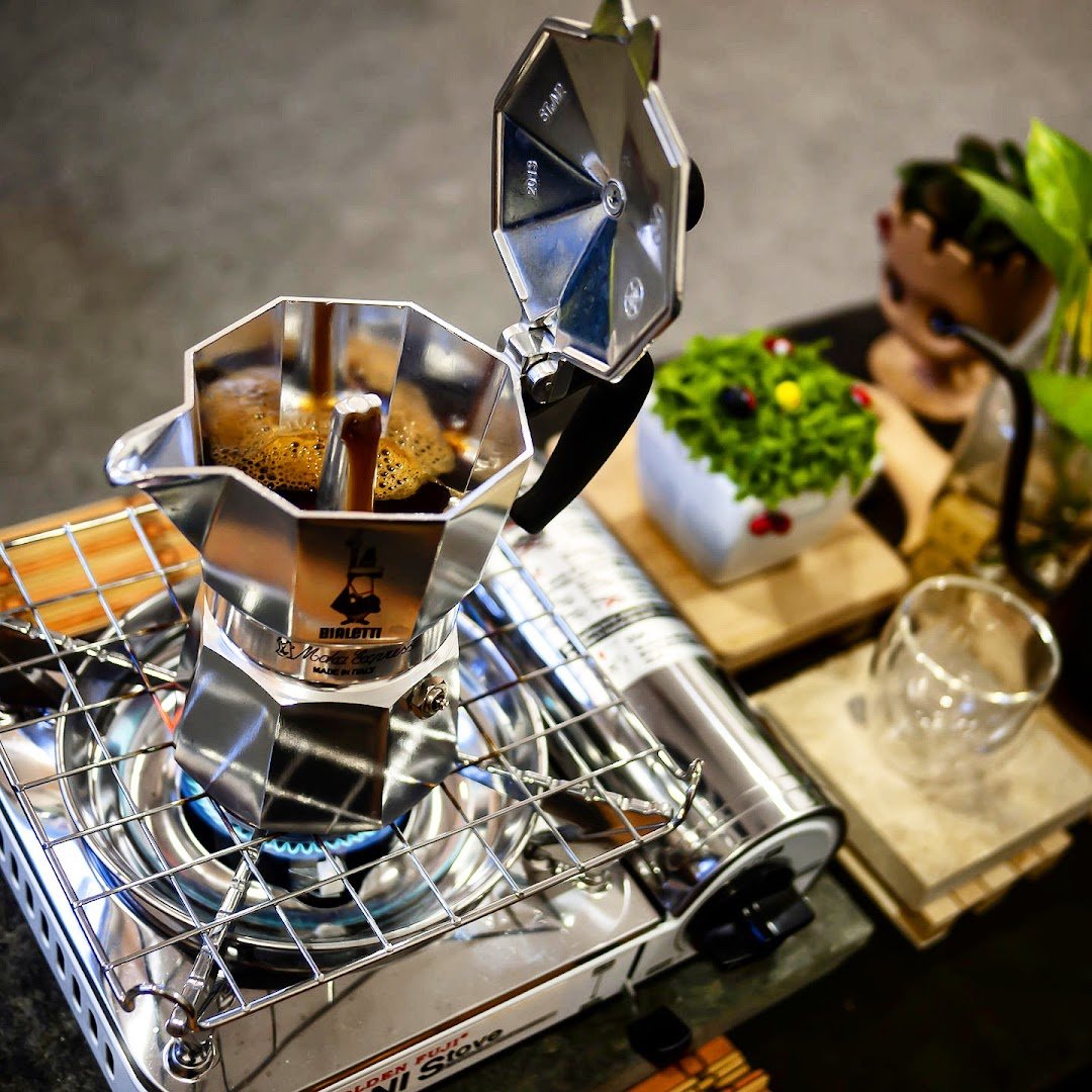 Bean Shipper specialty coffee shop in Kuala Lumpur - photo 7