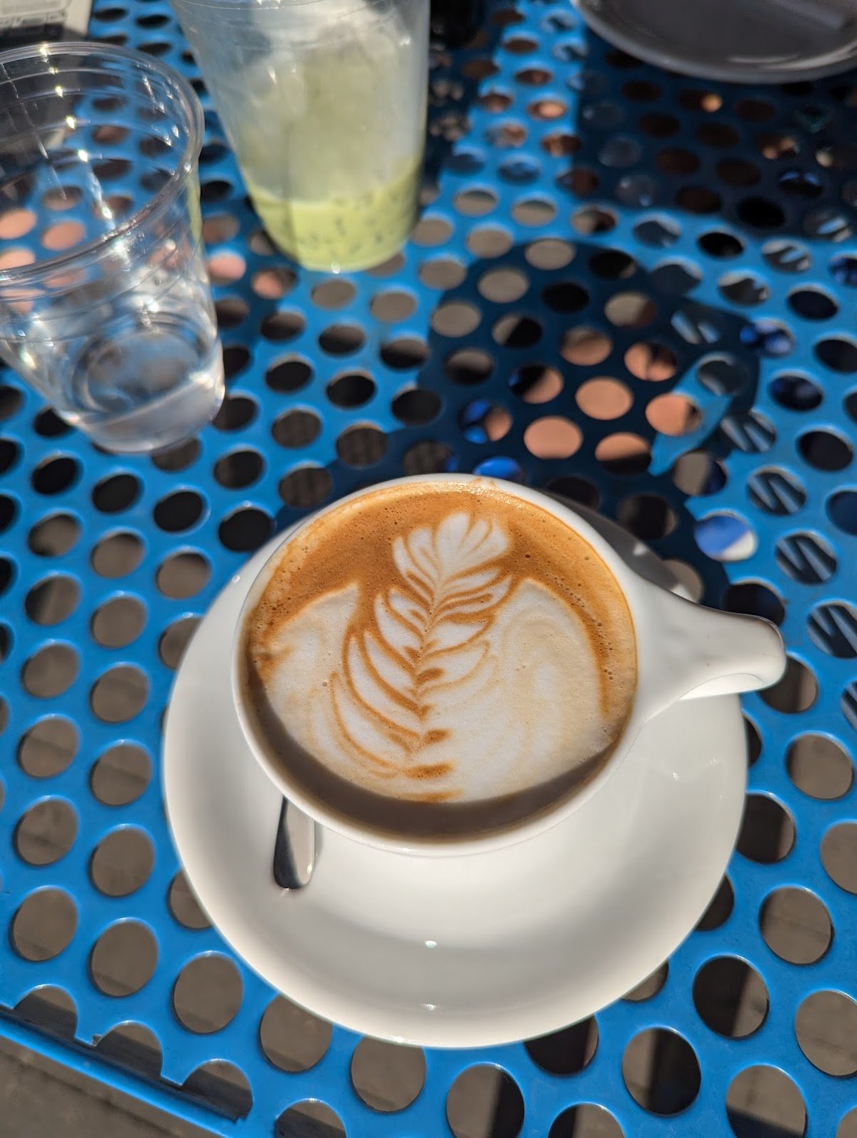 Houndstooth Coffee specialty coffee shop in Dallas - photo 3