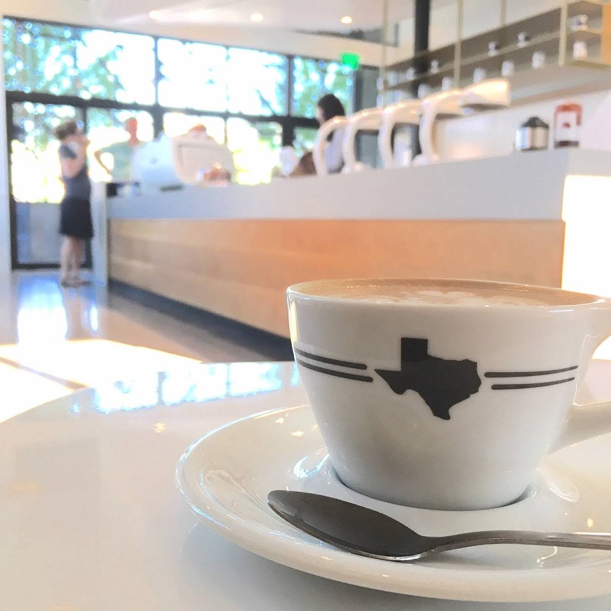Houndstooth Coffee specialty coffee shop in Dallas - photo 9