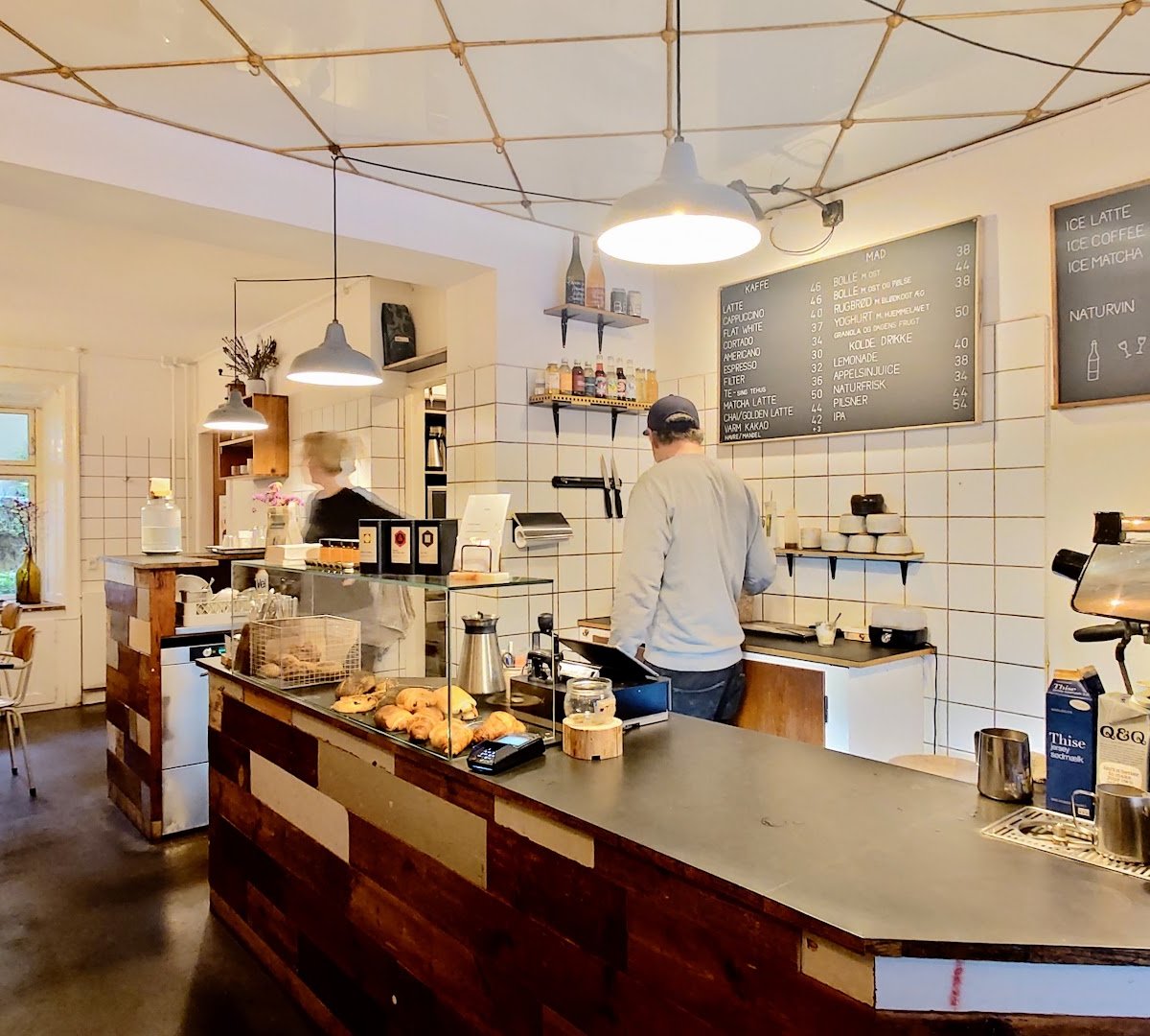 Rist specialty coffee shop in Copenhagen - photo 2