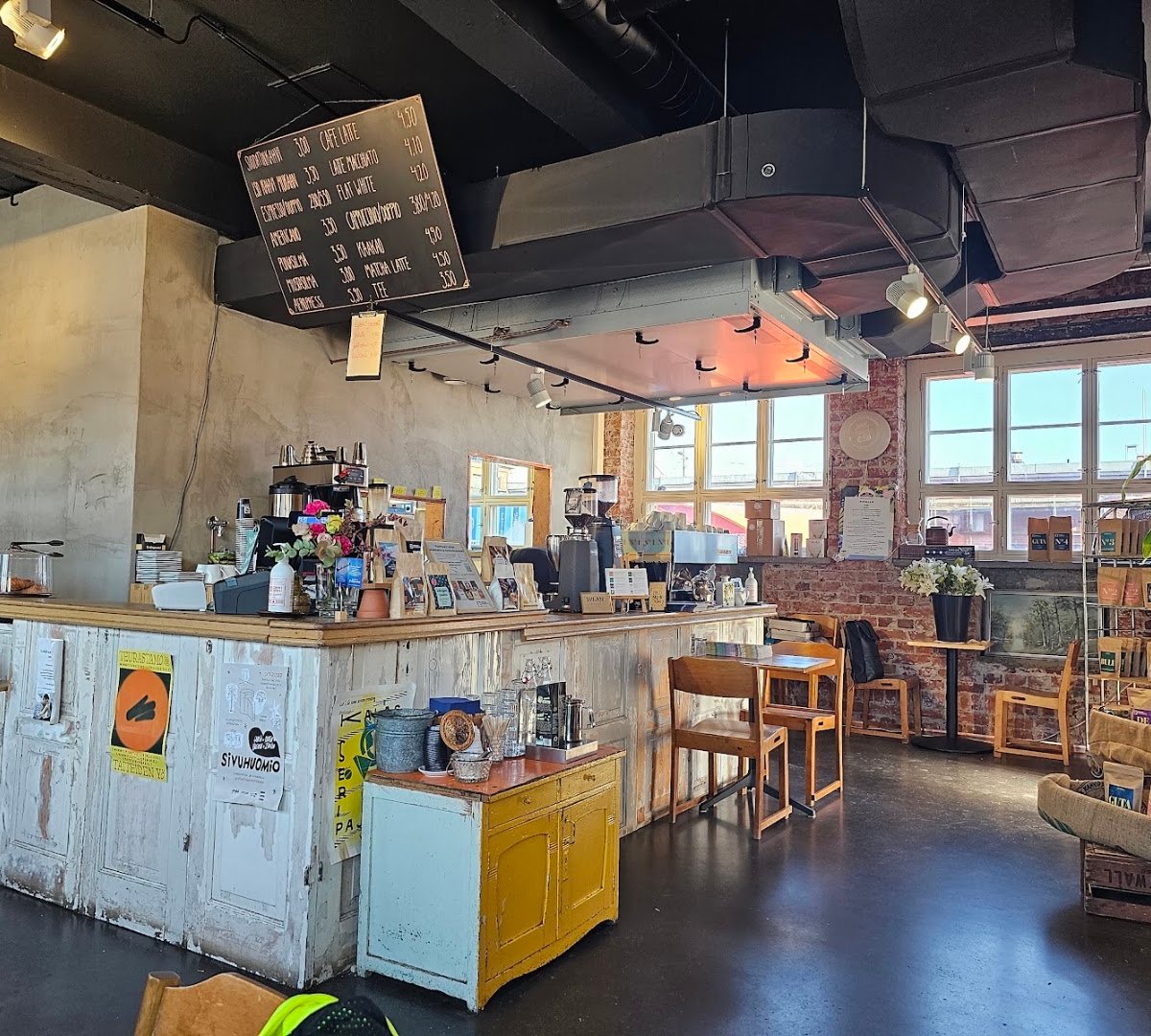 Interior of Helsingin Kahvipaahtimon Päiväkahvibaari Teurastamo, specialty coffee shop in Helsinki