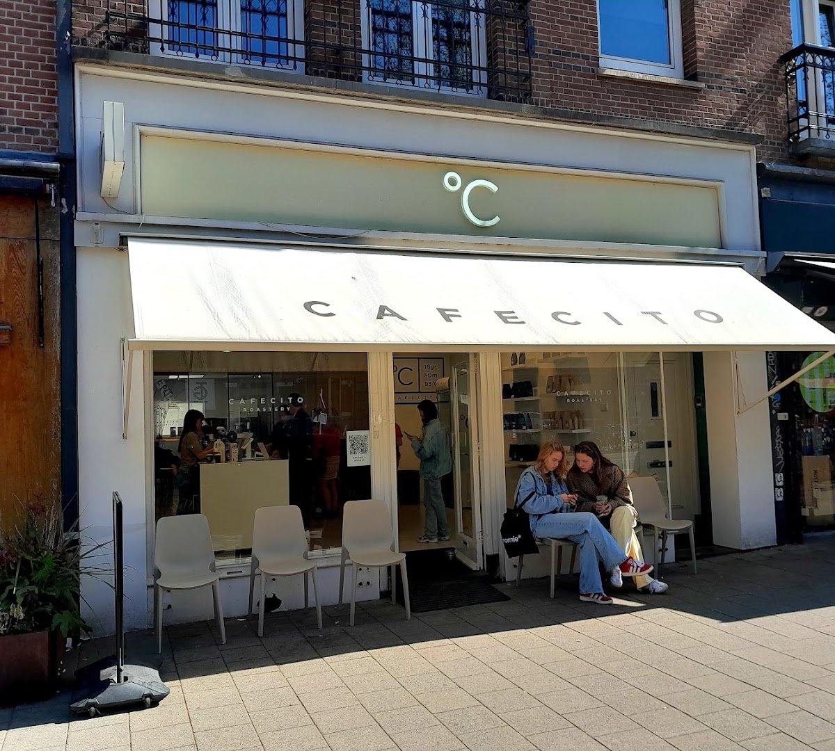 Cafecito specialty coffee shop in Amsterdam - photo 6