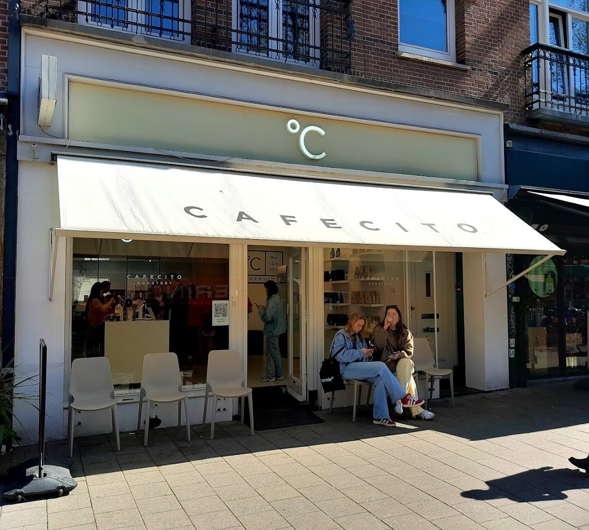 Cafecito specialty coffee shop in Amsterdam - photo 9