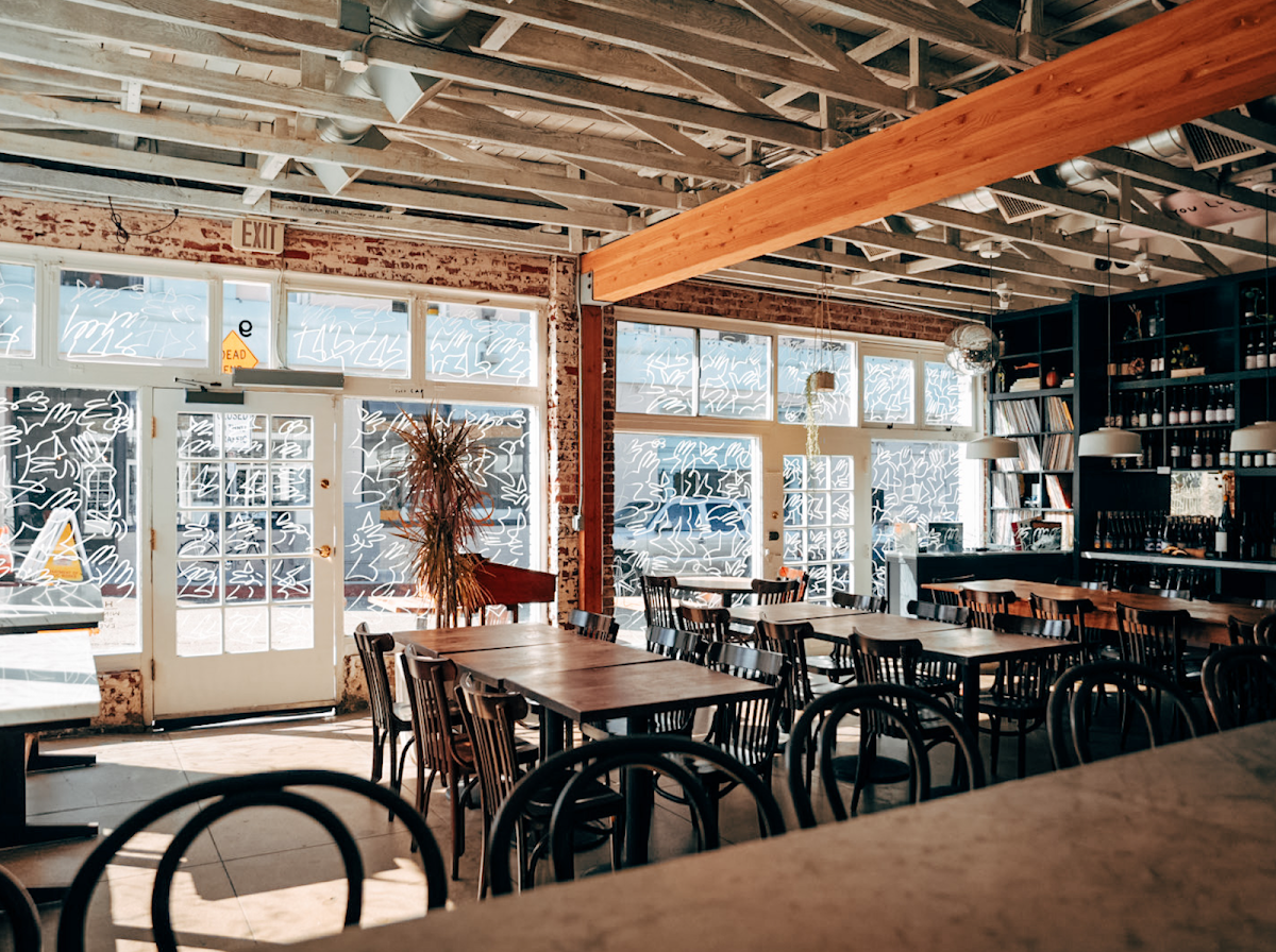 Hooked Venice specialty coffee shop in Los Angeles - photo 3