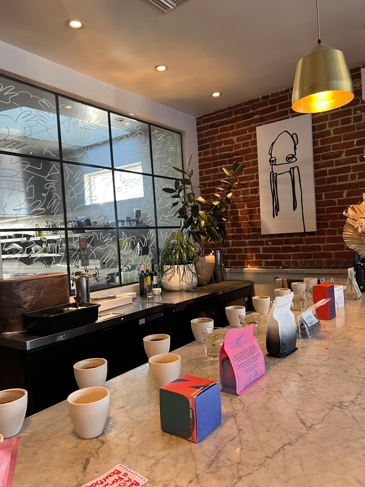 Hooked Venice specialty coffee shop in Los Angeles - photo 8