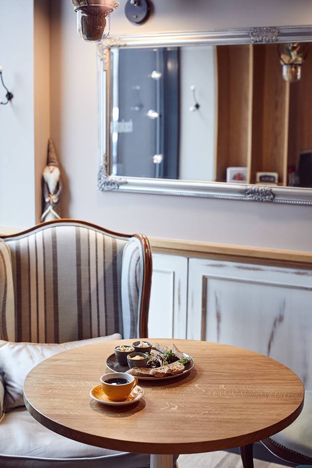 Interior of Ach Cafe, specialty coffee shop in Warsaw