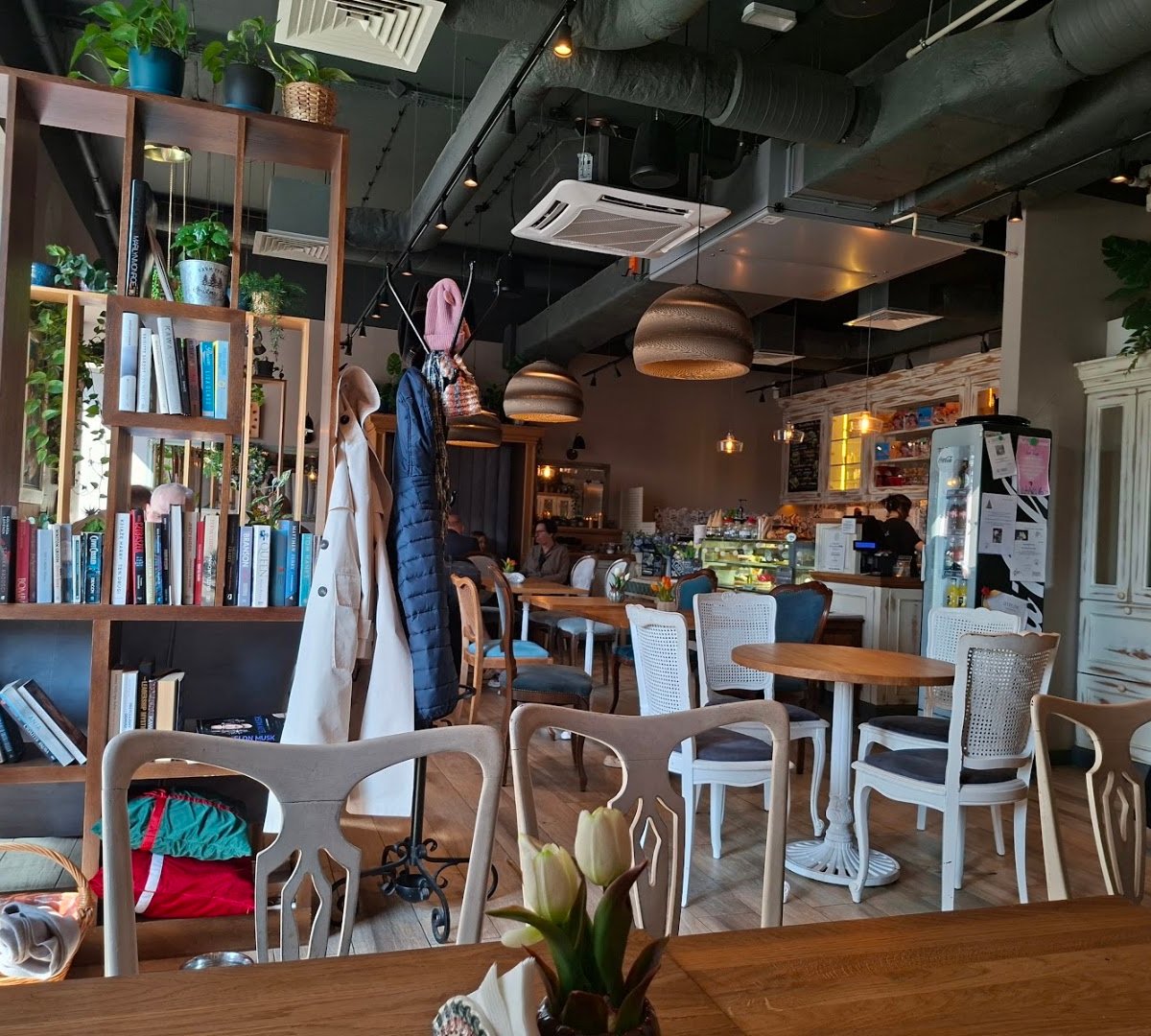 Interior of Ach Cafe, specialty coffee shop in Warsaw