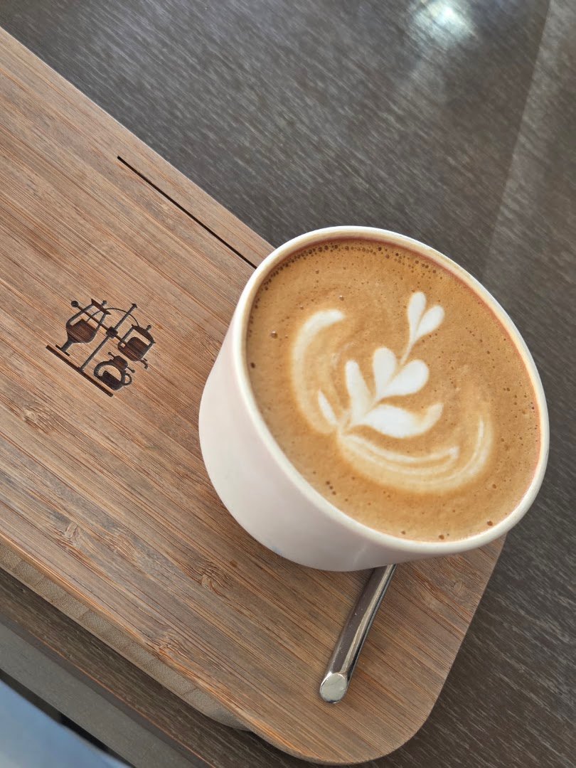 The Espresso Lab - NAS specialty coffee shop in Dubai - photo 2