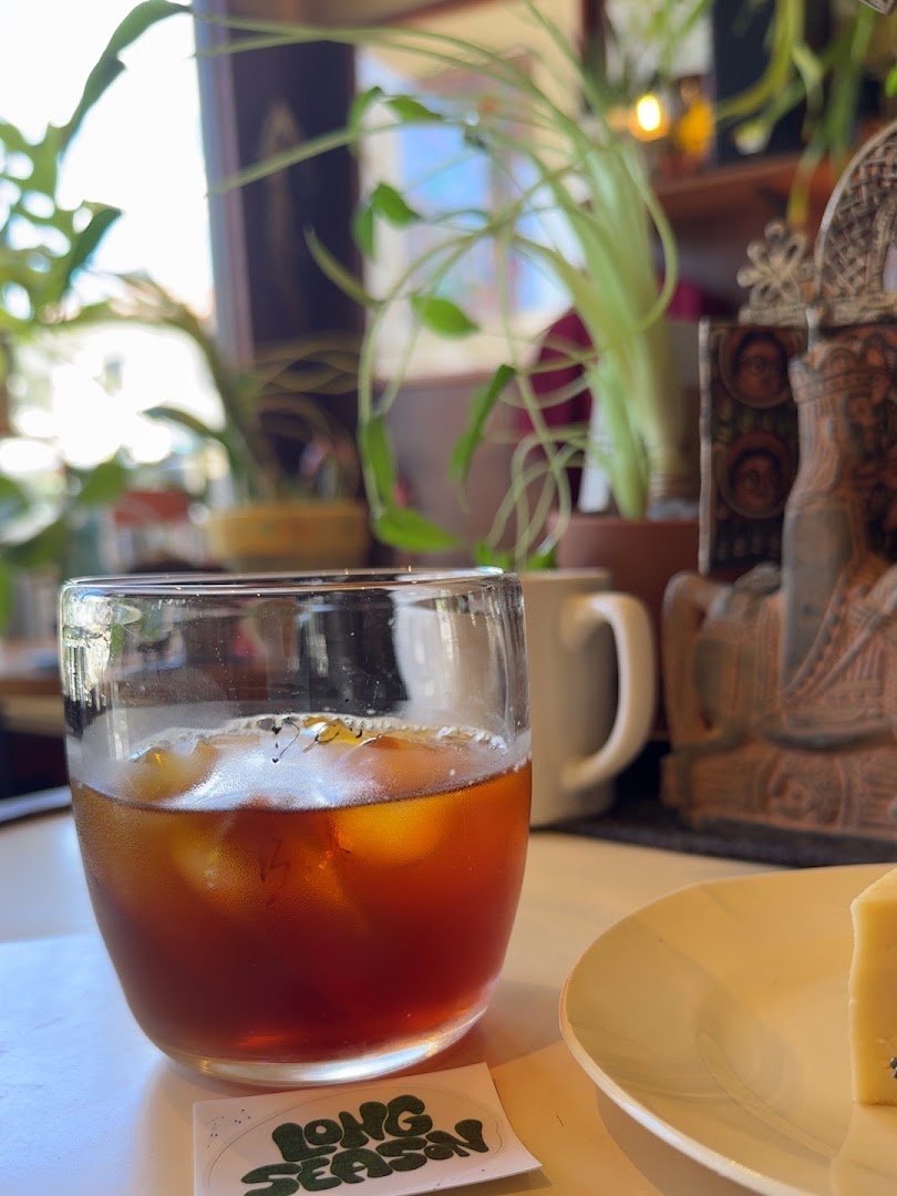 Coffee at COFFEE LONG SEASON, specialty coffee shop in Osaka