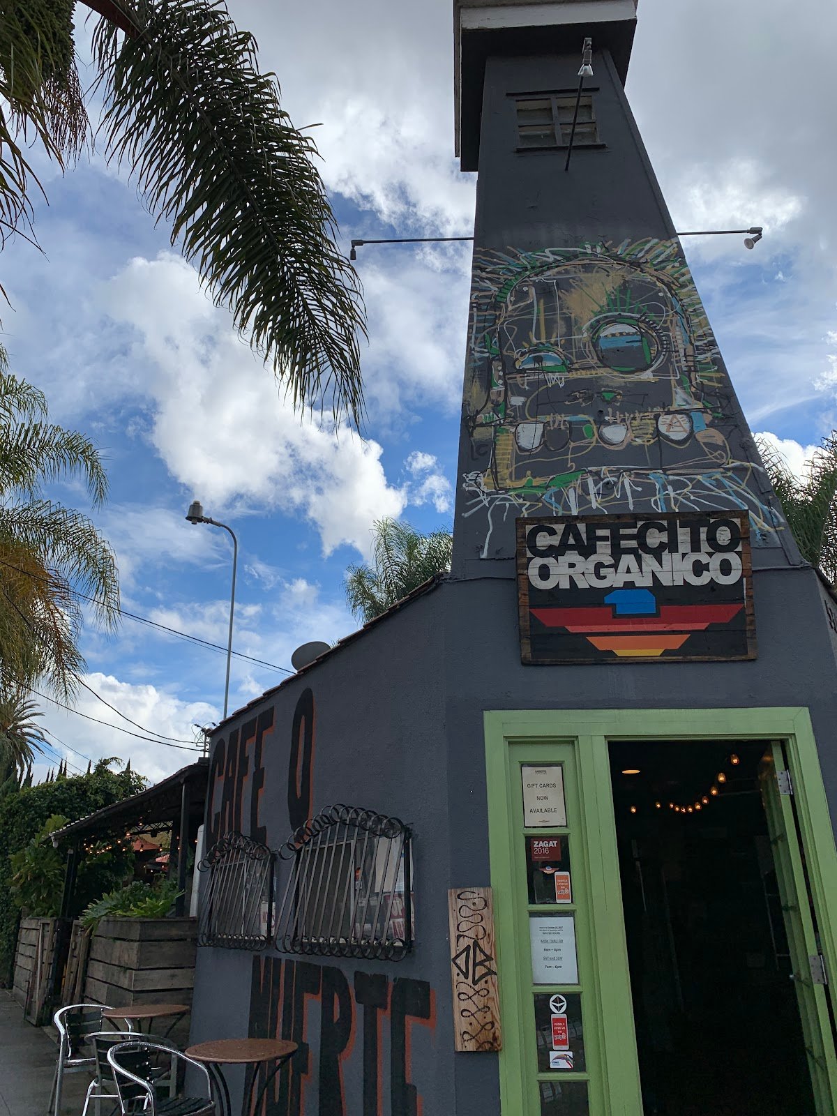 Cafecito Organico Silver Lake specialty coffee shop in Los Angeles - photo 5