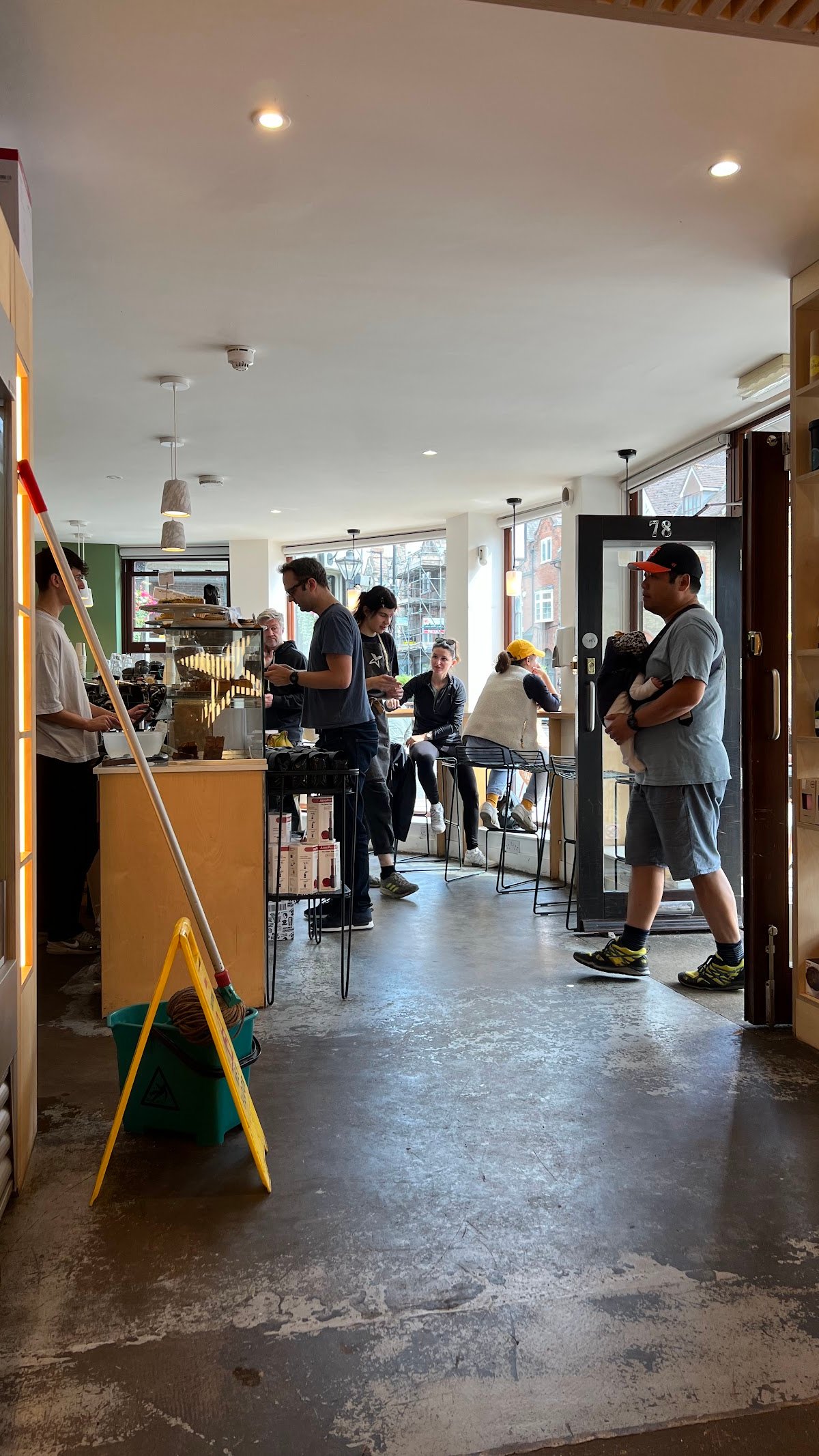 Velasquez and Van Wezel specialty coffee shop in London - photo 11