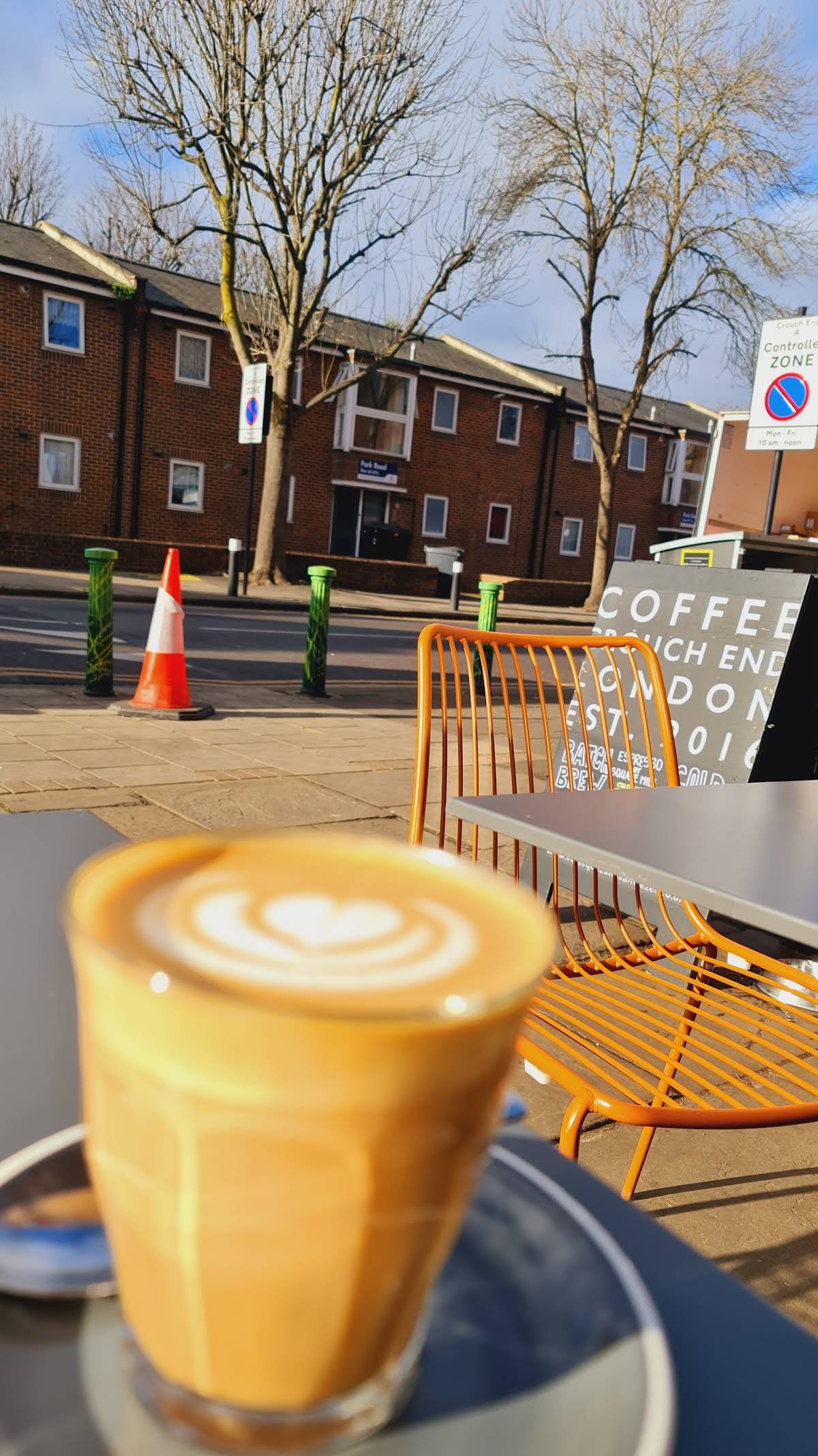 Velasquez and Van Wezel specialty coffee shop in London - photo 12